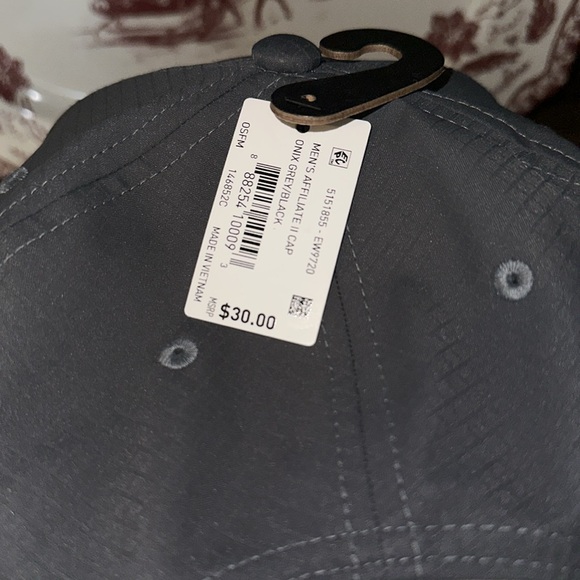 Adidas SnapBack Hat - Picture 5 of 6